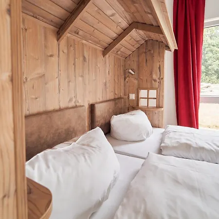 Am Interpark Hotel 3*