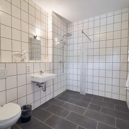 Hotel Am Interpark 3*